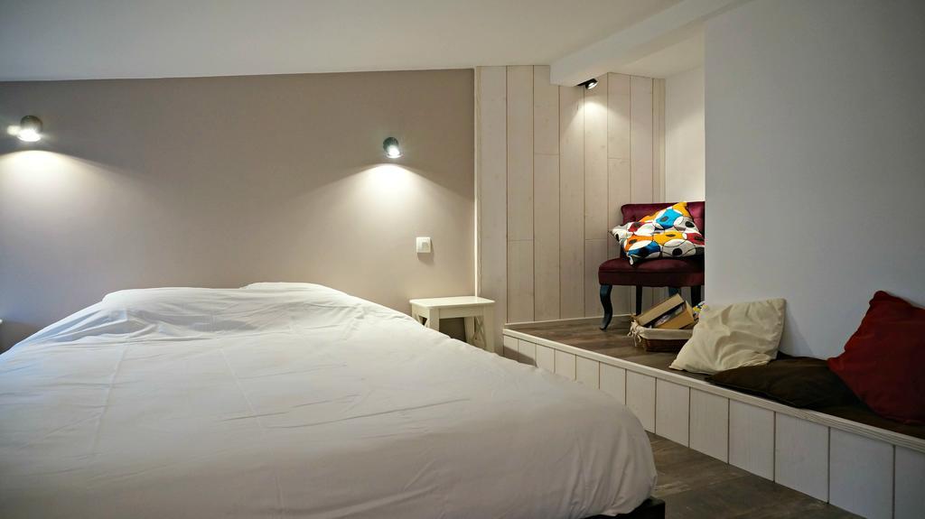 Little Suite - Nathan Lille Rom bilde